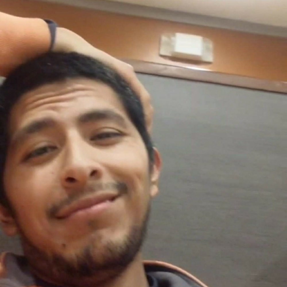 Meet your Posher, Juan